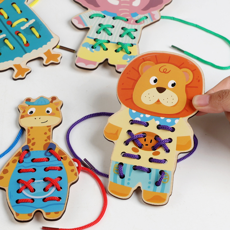 Busy Board Montessori Toys for - огляд і ціна Montessori Wooden Busy Board Toddler