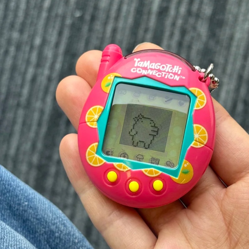 Bandai Tamagotchi Connection V - огляд і ціна Tamagotchi Electronic Pet Virtual