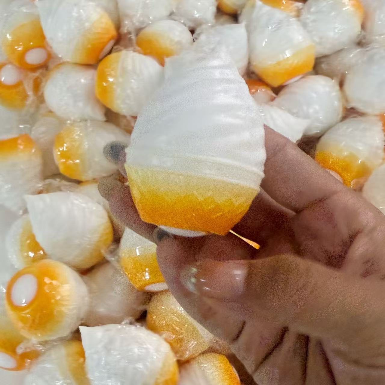 New Crispy Cone Ice Cream Hand - огляд і ціна Building Blocks